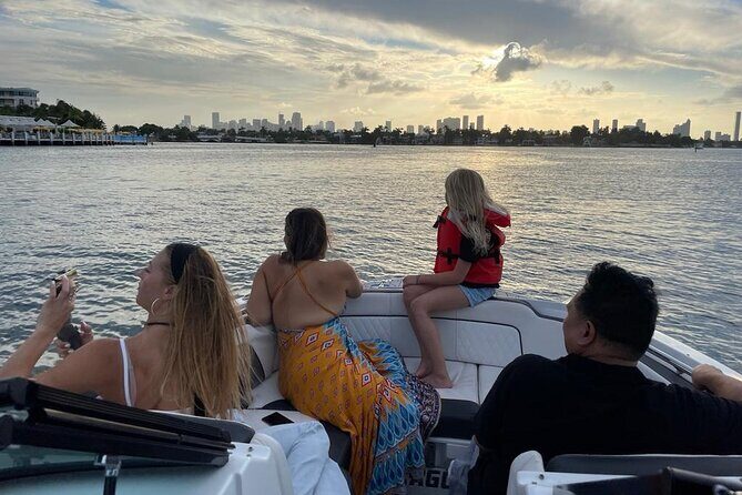 Miami Biscayne Bay Private Boat Experience with Captain - The Value of the Experience