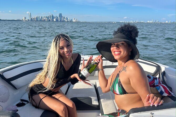 Miami Boat-Private boat Ride Tours with Experienced Captain - FAQ