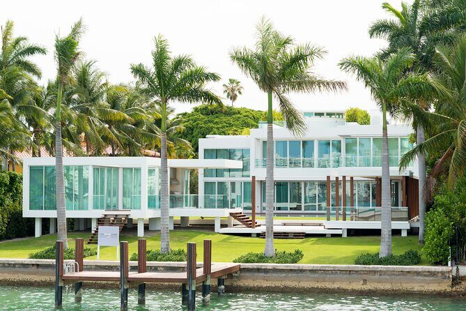 Miami Boat Tour of Celebrity Homes - Key Points
