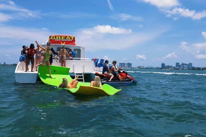 Miami Catamaran & Watersports: Jet Ski, Banana Boat & Drinks - FAQ