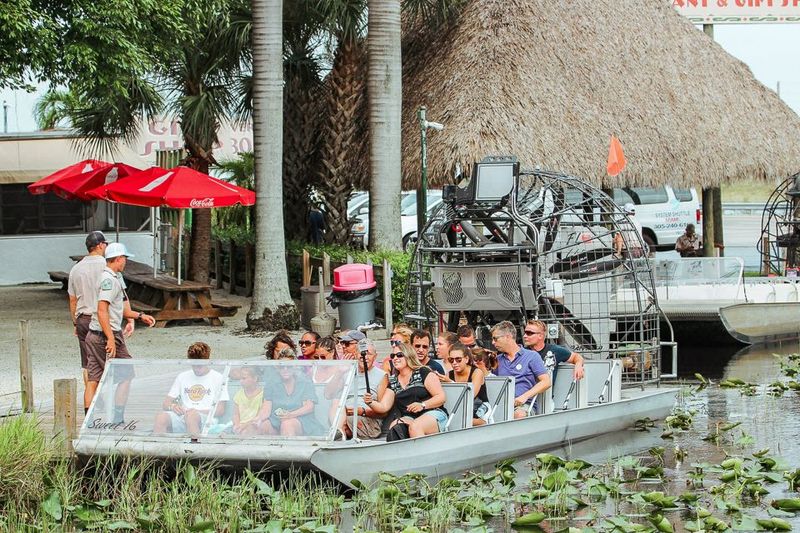 Miami: Everglades National Park Airboat Tour & Wildlife Show - Food Break: Alligator Tail and Sausage Options