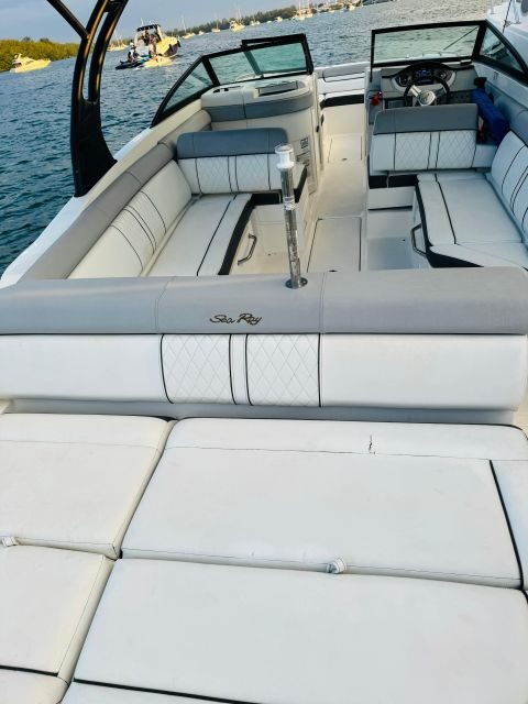 Miami: Guided Boat Tour with Champagne - FAQ