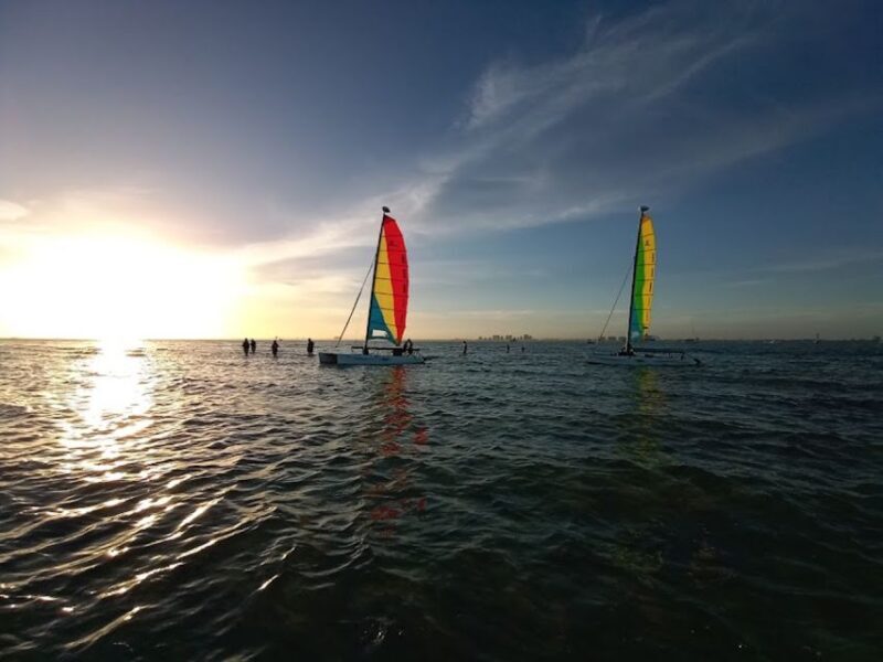 Miami: Intimate Sailing in Biscayne Bay w/ Food and Drinks - FAQ