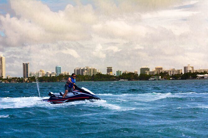 Miami: Jet Ski Tour of Biscayne Bay from Bayside Marketplace - The Experience in Detail