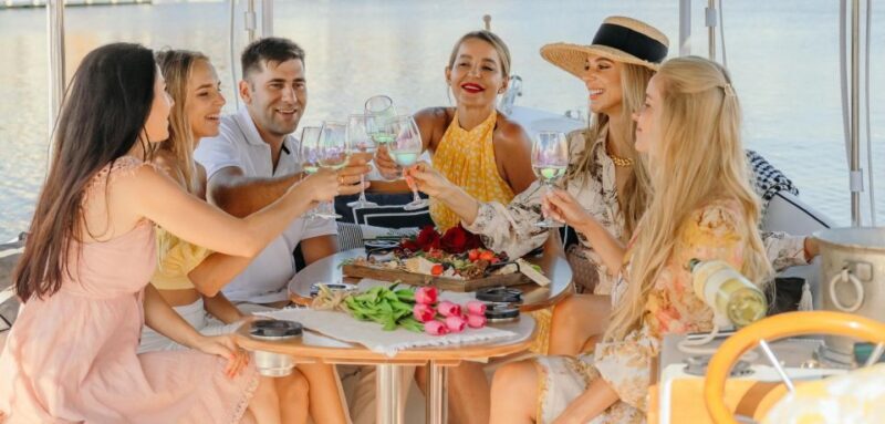 Miami: Luxury E-Boat Cruise with Wine and Charcuterie Board - A Closer Look at the Experience