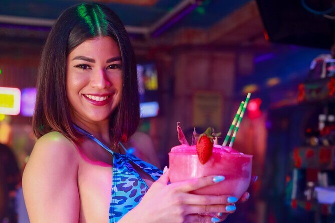 Miami: Mango's Dinner and Show Ticket - An In-Depth Look at Mango’s Dinner and Show