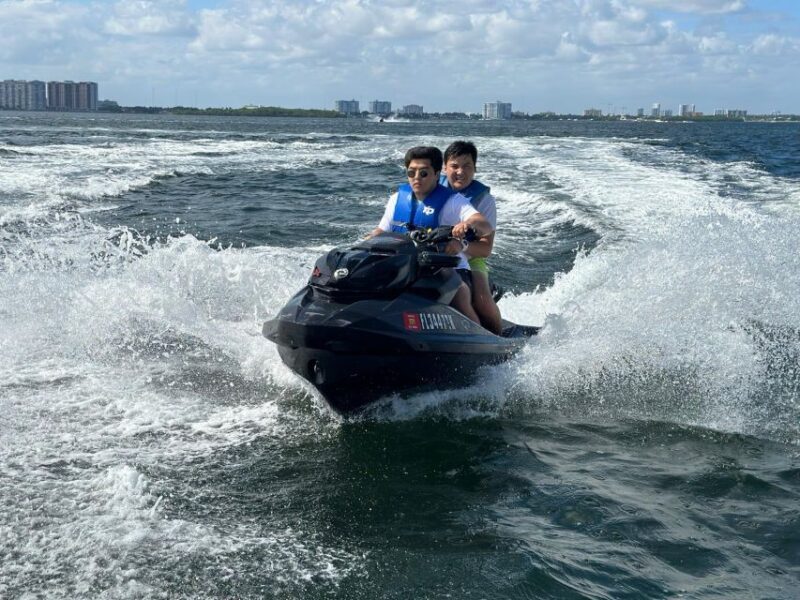 Miami: Miami Beach Jetski Ride with Boat and Drinks - The Sum Up