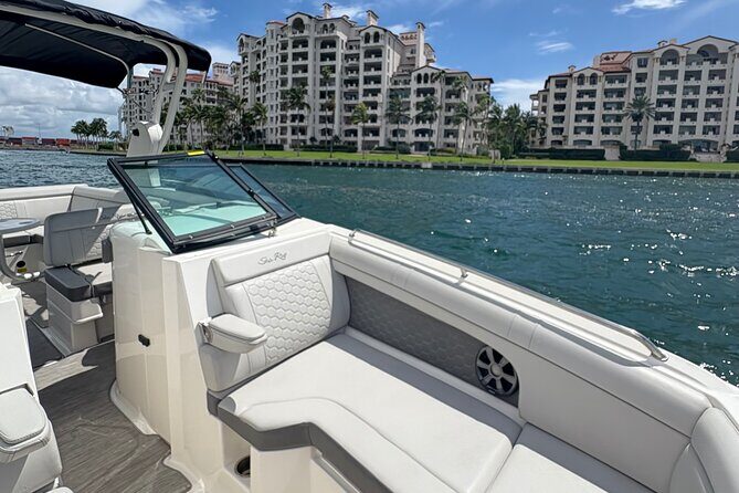 Miami Private Boat Tour - What’s Included & What’s Extra?