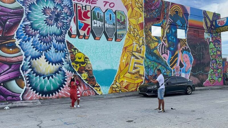 Miami: Private Iconic neighborhoods sightseeing tour - Exploring Miami: A Closer Look at the Private Neighborhoods Tour