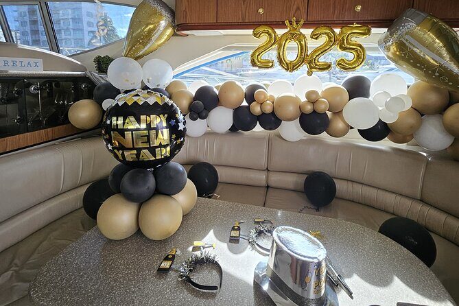 Miami Private Yacht cruise, enjoy the Biscayne bay luxury tours - In The Sum Up