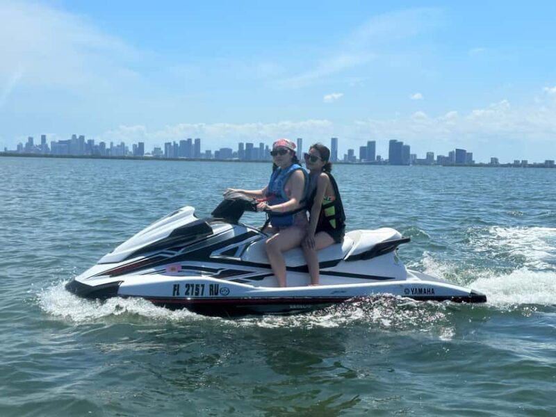 Miami: Sea Adventure! Jetski Rental+30min boat tour included - Safety and Reliability: What You Should Know
