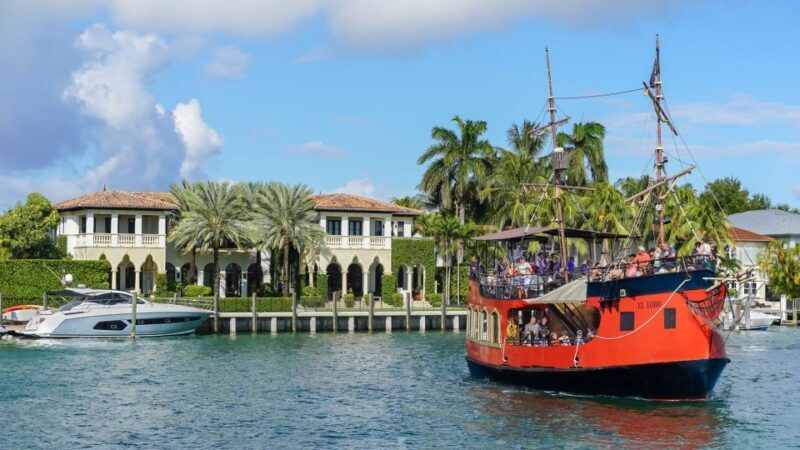 Miami: Skyline & Millionaire's Homes Pirate Boat Cruise - Real Traveler Insights from Reviews