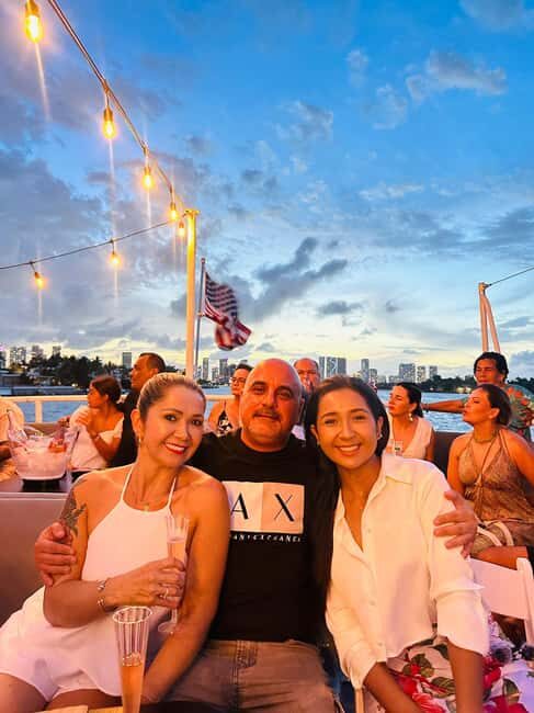 Miami Sunset Champagne Cruise Top Rated for Skyline Views - FAQ