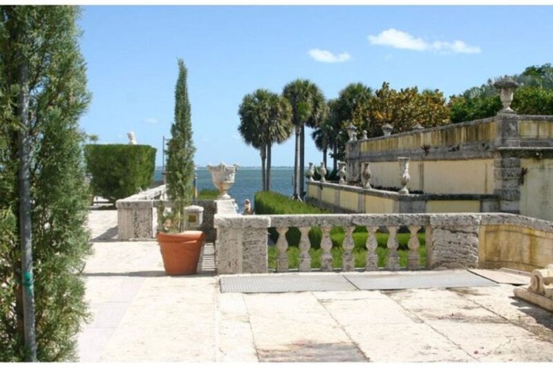 Miami: Vizcaya Museum & Gardens Ticket with Transport - FAQ