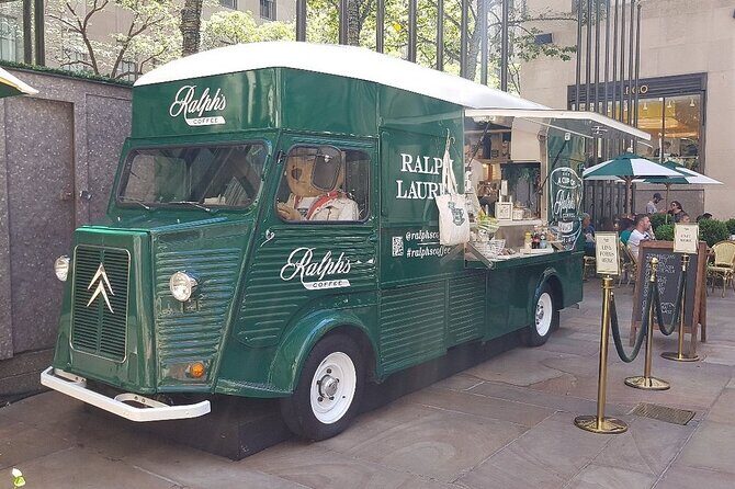 Midtown Holiday Donut Adventure (Small Group) - FAQs