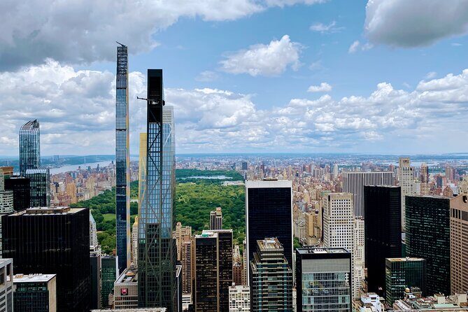 Midtown Wonders - Heart of NYC - Optional: Top of the Rock entry - A Detailed Look at the Midtown Wonders Tour