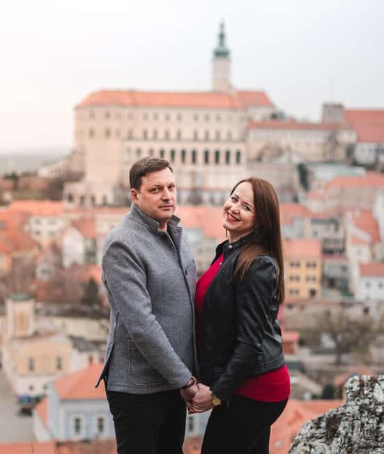 Mikulov: Private Photoshoot with a Professional Photographer - Mikulov: Private Photoshoot with a Professional Photographer — A Friendly Look