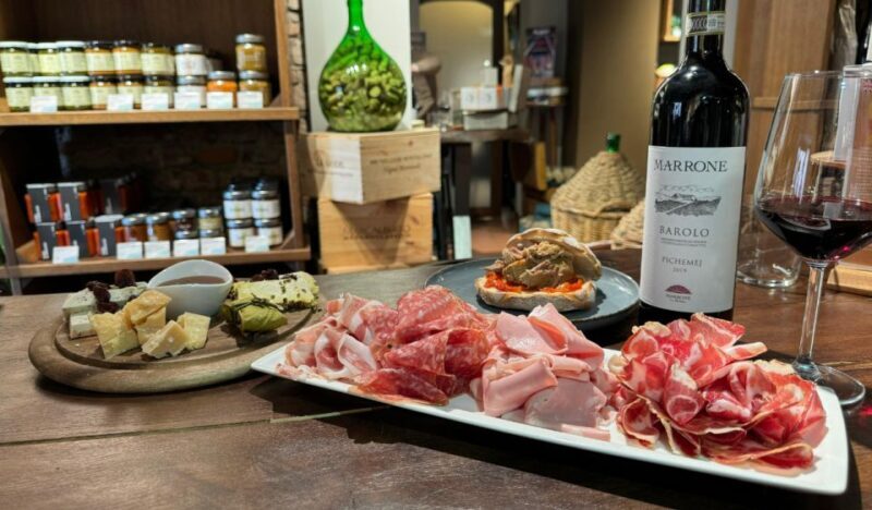 Milan: Aperitivo with Food Selection & a Glass of Wine - Key Points
