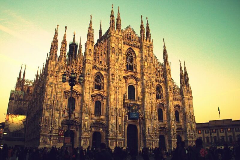 Milan by Night 2-Hour Walking Tour - Who Should Consider This Tour?