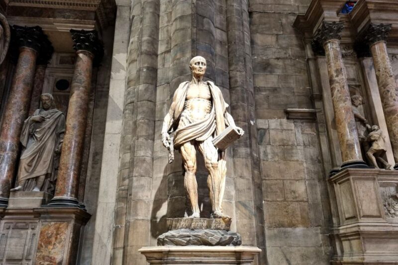 Milan: Duomo Rooftop and Cathedral Guided Tour with Tickets - The Itinerary: What You Can Expect