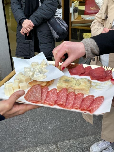 Milan: Gourmet Street Food Tour with Sightseeing and Tasting - A Taste of Milan’s Culinary Charm