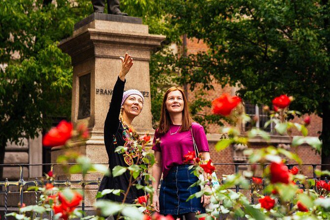 Milan Highlights and Hidden Gems Private Guided Walking Tour - Who Is This Tour Best For?