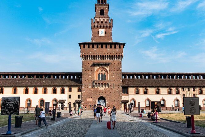Milan Highlights semi-Private Walking Tour - Who Is This Tour Best Suited For?