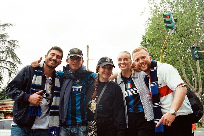 Milan: Join a football match of AC Milan or Inter with Local - Key Points