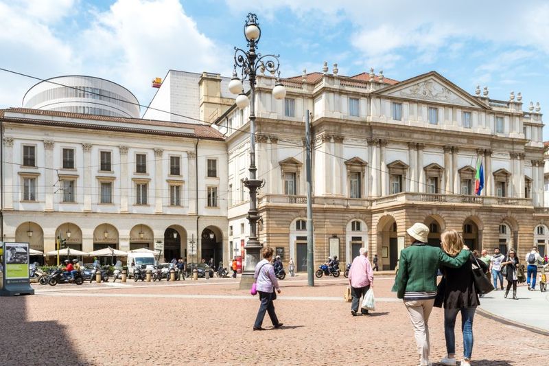 Milan: La Scala Theater & Museum Guided Experience - Theater viewing: neoclassical auditorium from the boxes