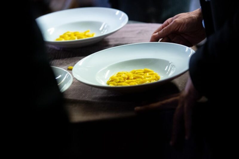 Milan: Maison Milano Dinner and Show - What to Expect at Maison Milano Dinner and Show