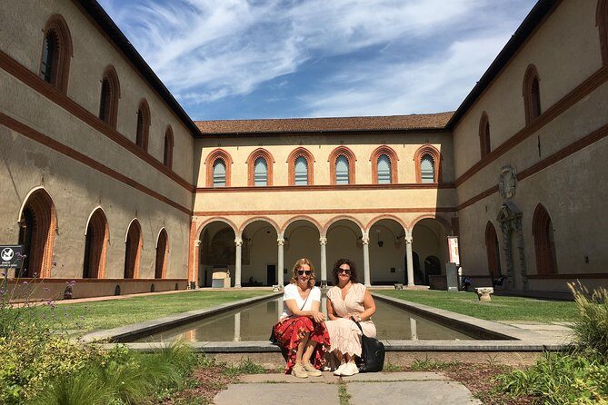 Milan Must-See Sites Guided Tour with Skip-the Line Tickets to Duomo & Cathedral - What to Expect from the Tour