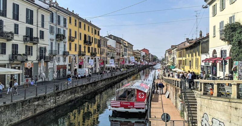 Milan: Navigli District Canal Boat Tour with Aperitivo - What to Expect from the Milan Navigli Canal Tour