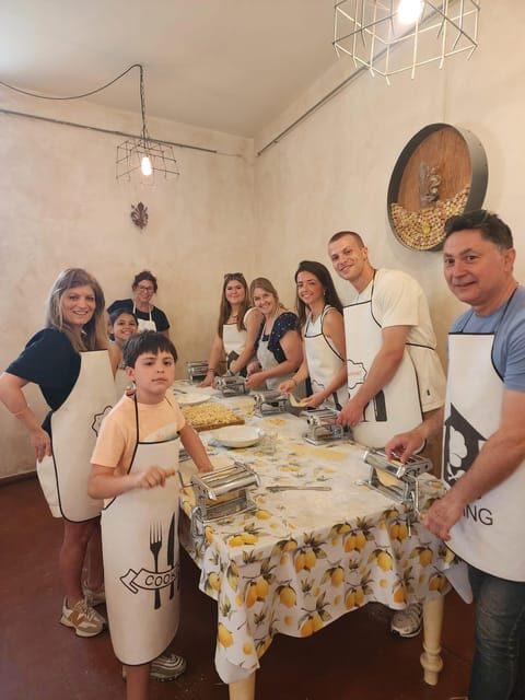 Milan: Pasta and Tiramisu Cooking Class with Wine - Key Points