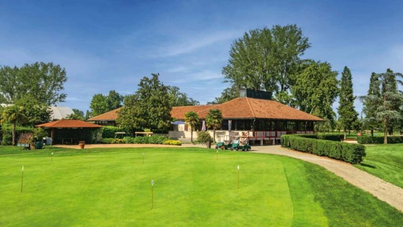 Milan: Play golf at Le Rovedine Golf Club - Key Points
