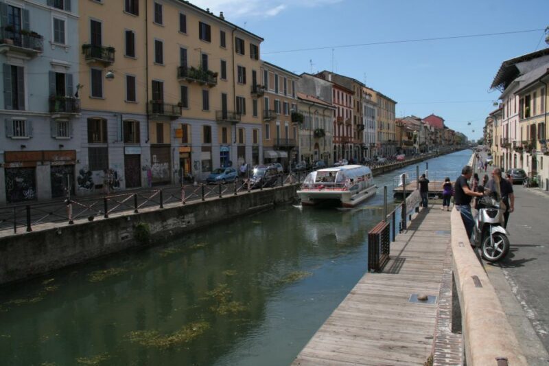 Milan: Private Sightseeing & Shopping Tour with a Local - FAQs