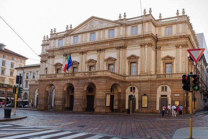 Milan Scavenger Hunt and Highlights Self-Guided Tour - What Makes This Tour Stand Out