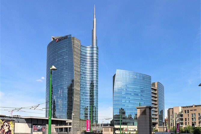 Milan Skyscrapers Guided Tour: Porta Nuova, Unicredit tower & Vertical Forest - Who Is This Tour Best Suited For?