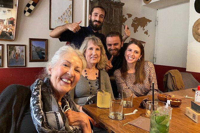 Milan: Sunset Navigli Food & Drinks Tour by Do Eat Better - Stop-by-Stop: What You’ll Eat and See