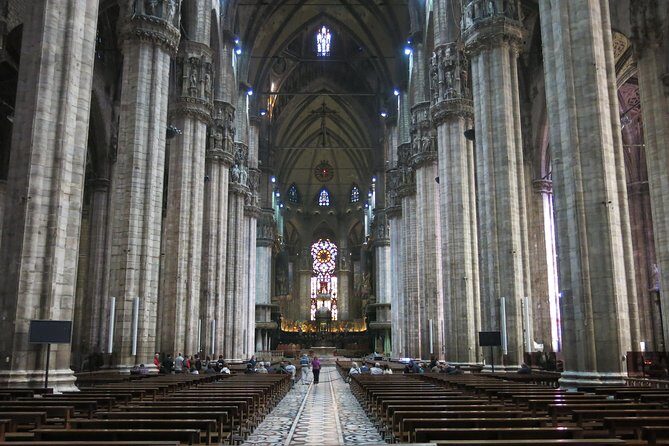 Milan Super Saver: Skip-the-line Duomo and Rooftop Tour - An In-Depth Look at the Tour Experience