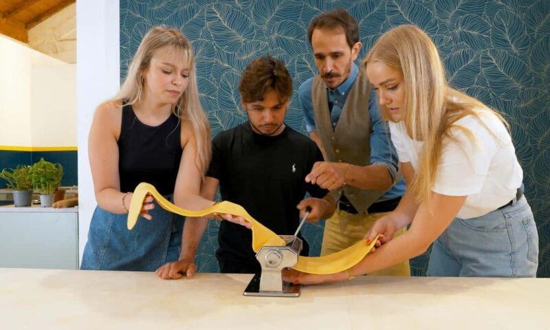 Milan: Traditional Pasta and Tiramisù Masterclass - The Breakdown: How the Class Unfolds