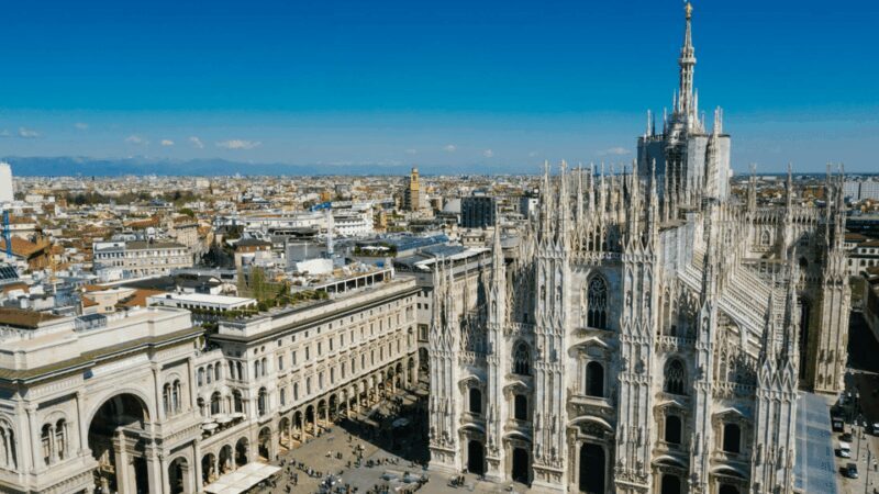 Milano City Escape: "The tenant of the Duomo" - What Are the Downsides?