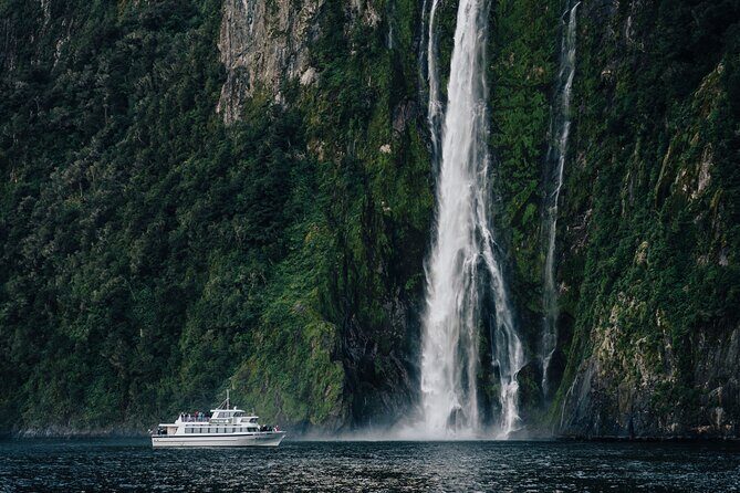 Milford Sound Coach, Cruise and Flight Sightseeing Tour from Queenstown - Why Choose This Milford Sound Tour?