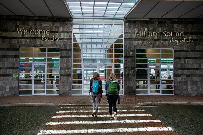 Milford Sound Coach & Cruise Tour from Te Anau - The Realistic Downsides