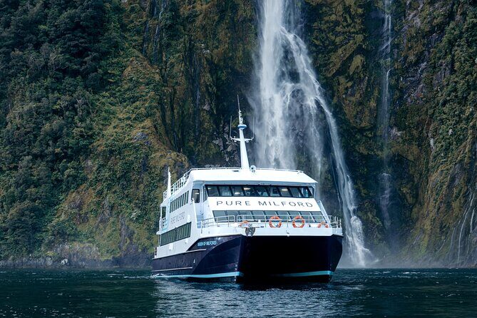 Milford Sound Cruise - The Experience in Context