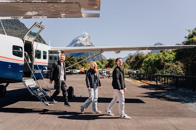 Milford Sound Cruise with Round-Trip Flights from Queenstown - Why We Love This Experience