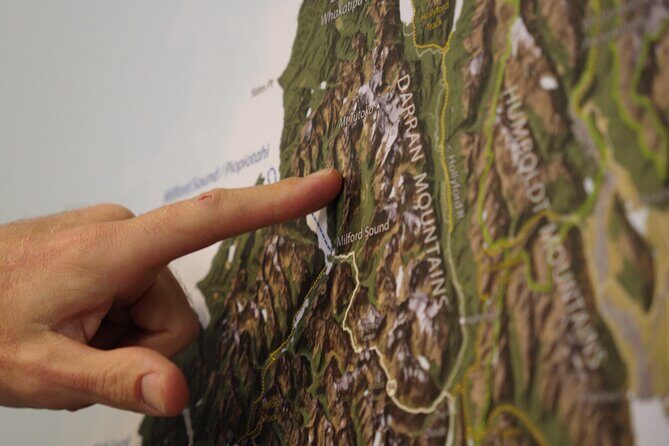 Milford Sound Flight and Cruise ex Queenstown - An In-Depth Look at the Milford Sound Flight and Cruise