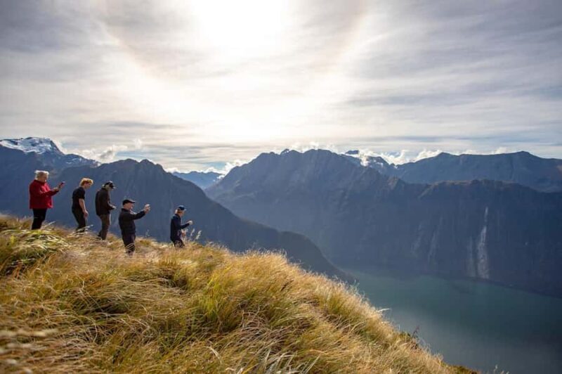 Milford Sound Heli | 1.5hr with Alpine & Earnslaw Landing - FAQs