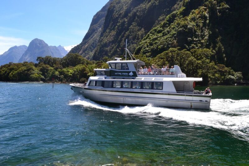 Milford Sound: Small-Group Tour from Te Anau - Who Is This Tour Perfect For?