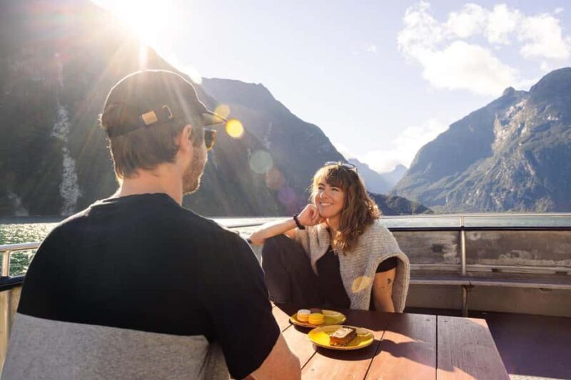 Milford Sound: Wildlife & Nature Cruises - Meeting Point and Practical Tips