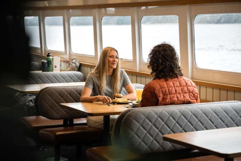 Milford Sound: Wildlife & Nature Cruises - The Real Deal from Travelers’ Perspectives